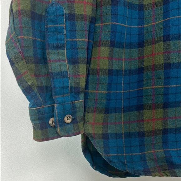 L.L. Bean Chamois Cloth Plaid Long Sleeve Button Up Shirt Thick Cotton Layer - Picture 4 of 6